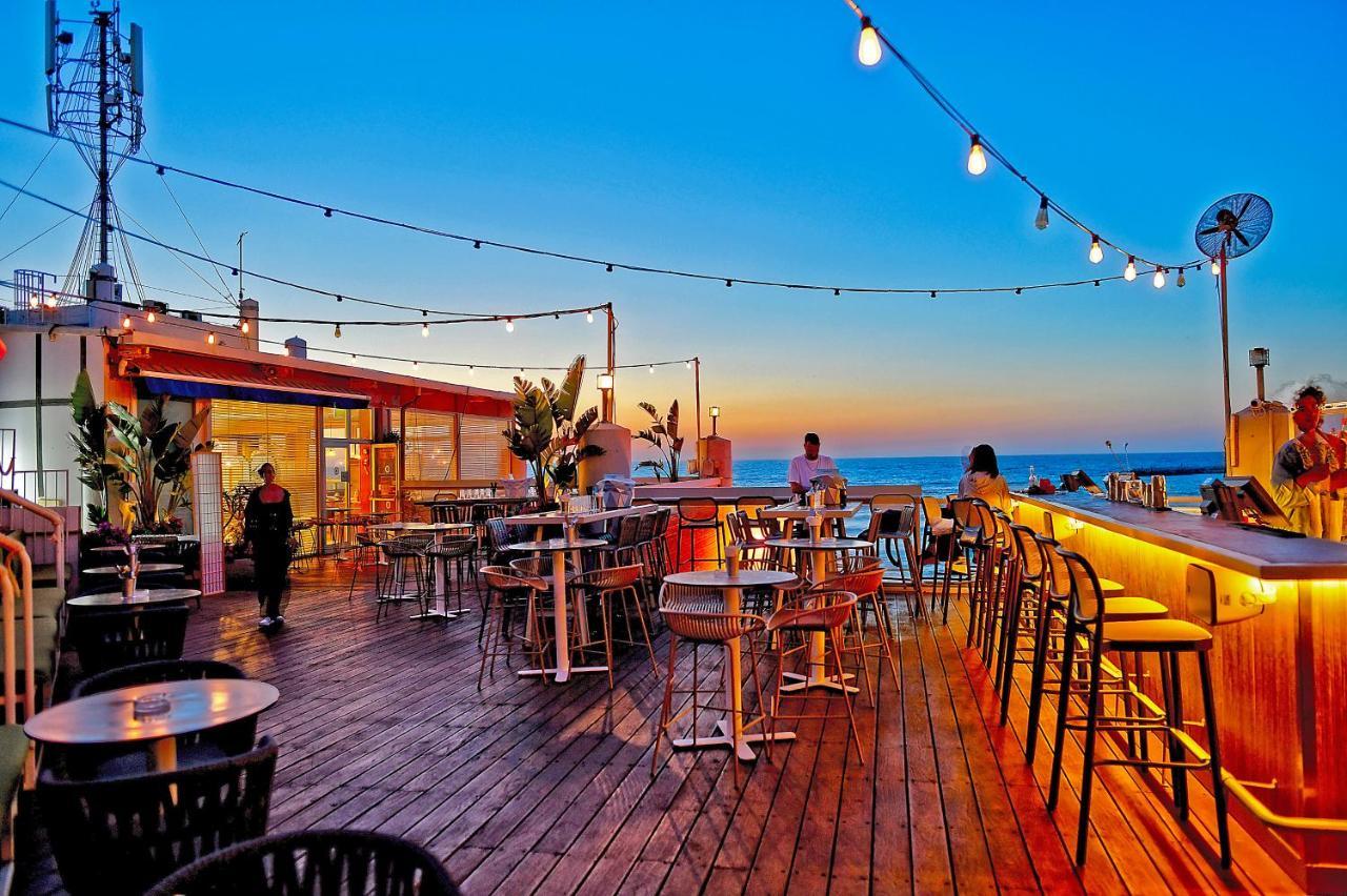 Carlton Tel Aviv Hotel - Luxury On The Beach Εξωτερικό φωτογραφία The Sky Bar